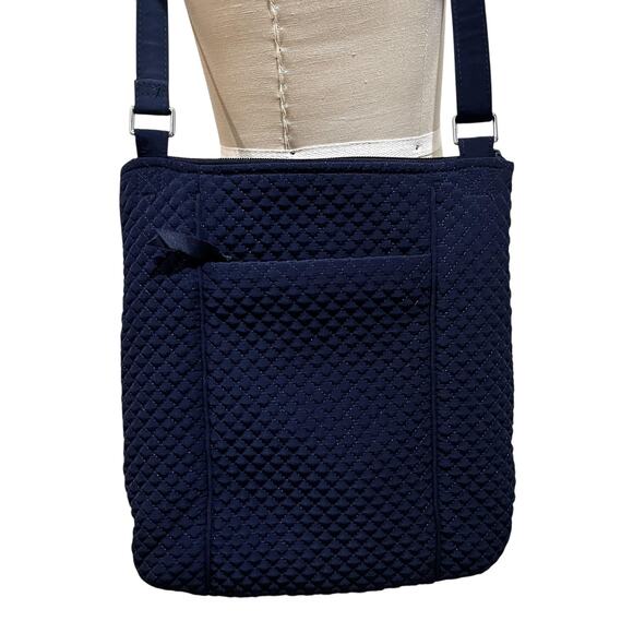 Vera Bradley Crossbody Bag Womens Medium Navy Quilted Microfiber Floral Lining - Picture 3 of 9